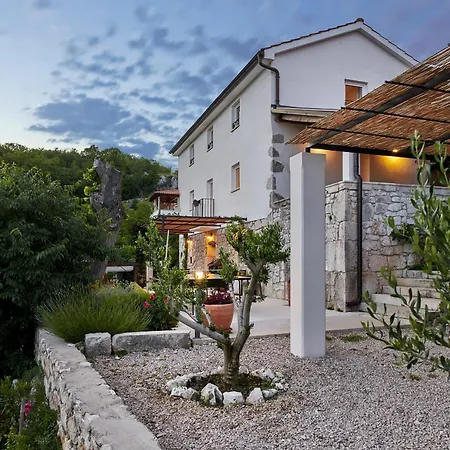 Eugenia For 8 People With Private Pool & Large Garden Only 3 Km From The וילה