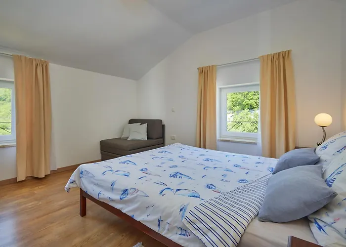 Eugenia For 8 People With Private Pool & Large Garden Only 3 Km From The Βίλα *