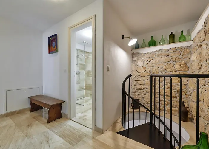 Βίλα Eugenia For 8 People With Private Pool & Large Garden Only 3 Km From The Mošćenička Draga