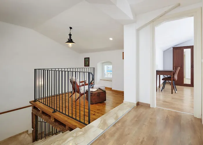 Eugenia For 8 People With Private Pool & Large Garden Only 3 Km From The