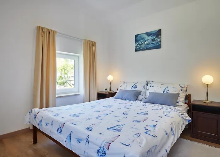 Βίλα Eugenia For 8 People With Private Pool & Large Garden Only 3 Km From The
