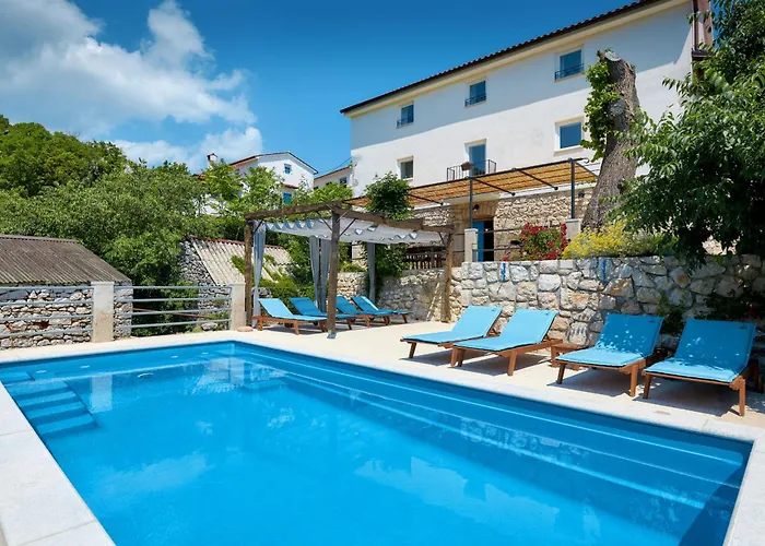 Eugenia For 8 People With Private Pool & Large Garden Only 3 Km From The *