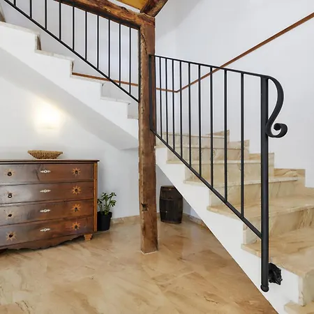 Villa Eugenia For 8 People With Private Pool & Large Garden Only 3 Km From The *