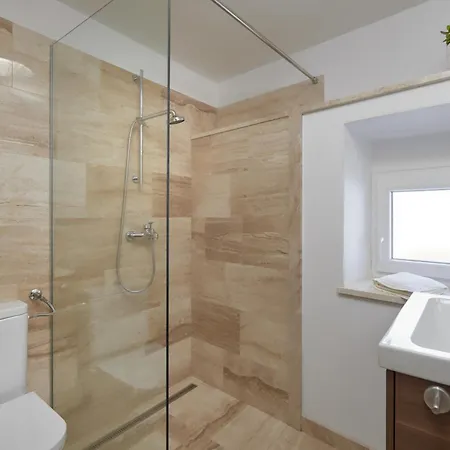 Eugenia For 8 People With Private Pool & Large Garden Only 3 Km From The Mošćenička Draga