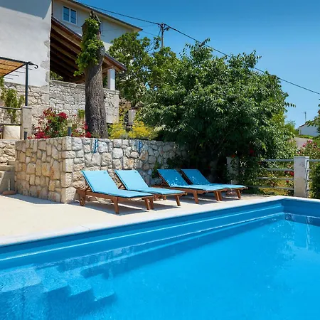 Villa Eugenia For 8 People With Private Pool & Large Garden Only 3 Km From The *