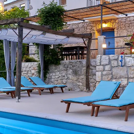 Villa Eugenia For 8 People With Private Pool & Large Garden Only 3 Km From The *