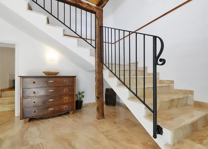 Villa Eugenia For 8 People With Private Pool & Large Garden Only 3 Km From The *